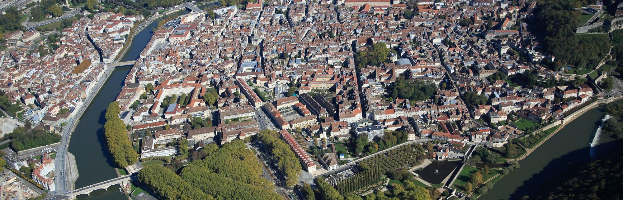 com besancon vieille ville dg 16Vue aérienne Boucle Besançon